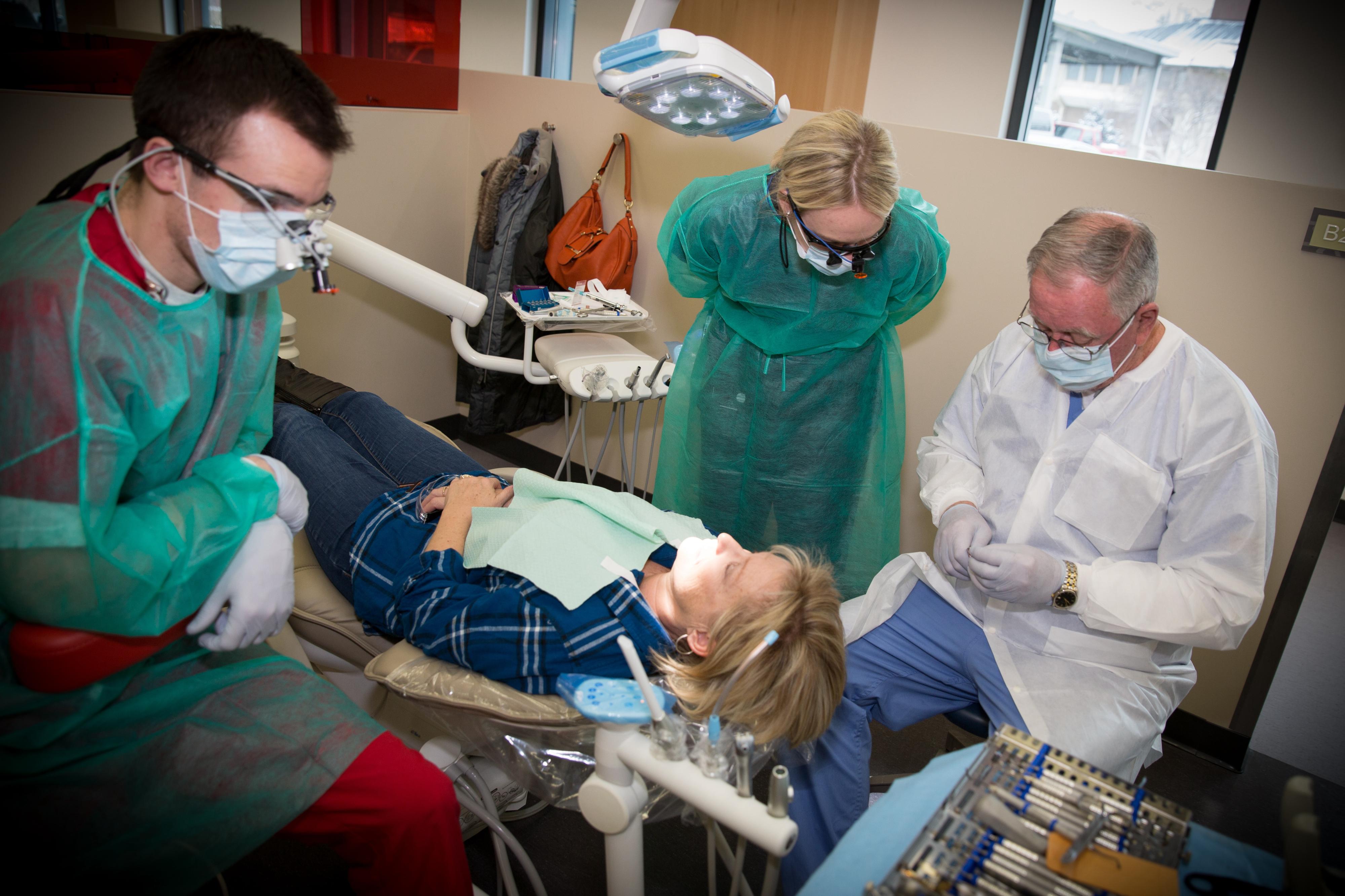 U of U Dental Students in Traiing