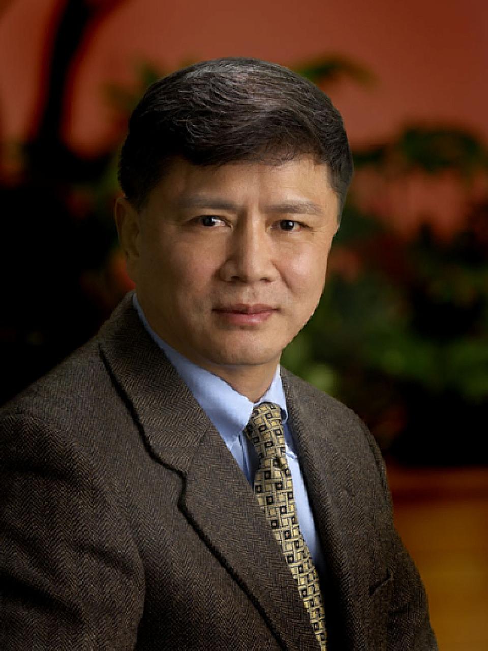 Xinjian Chen