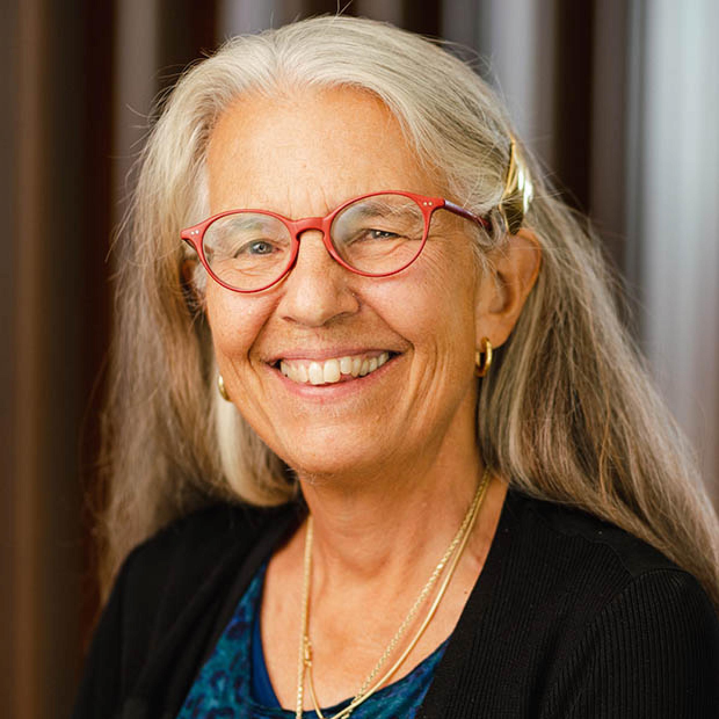Leslie Francis