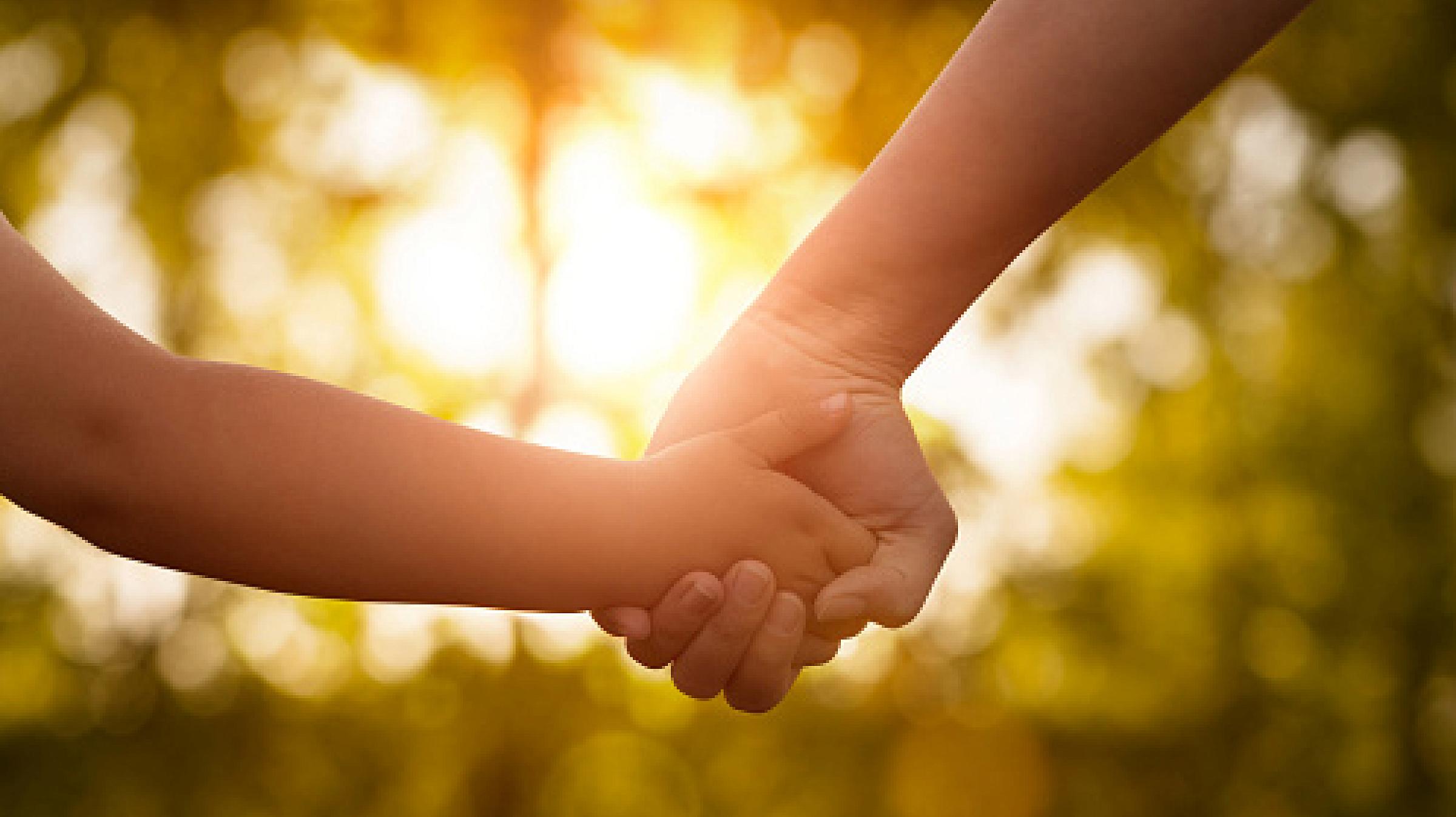 Holding Hands Penelope Program